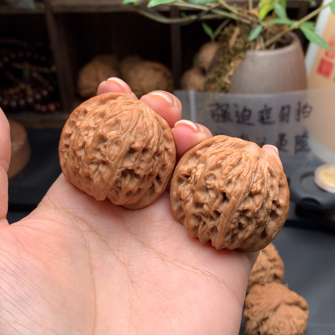 文玩核桃把件40全磨盘