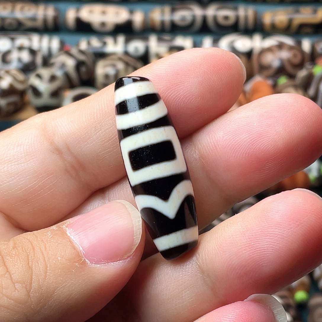 玛瑙/玉髓合金耳饰朱砂息增怀