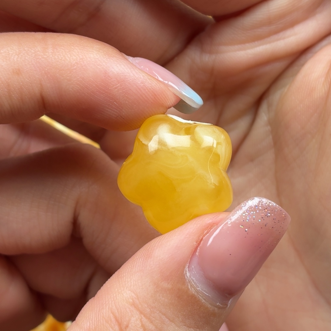 琥珀未镶嵌裸石蜜蜡