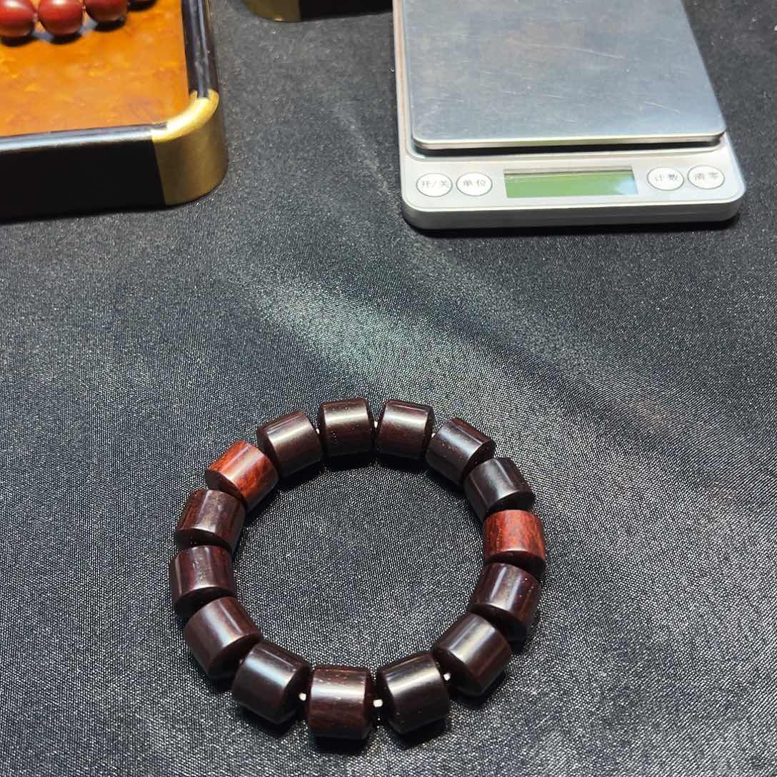 、***俗手串/手链小叶紫檀1.5老型龙鳞