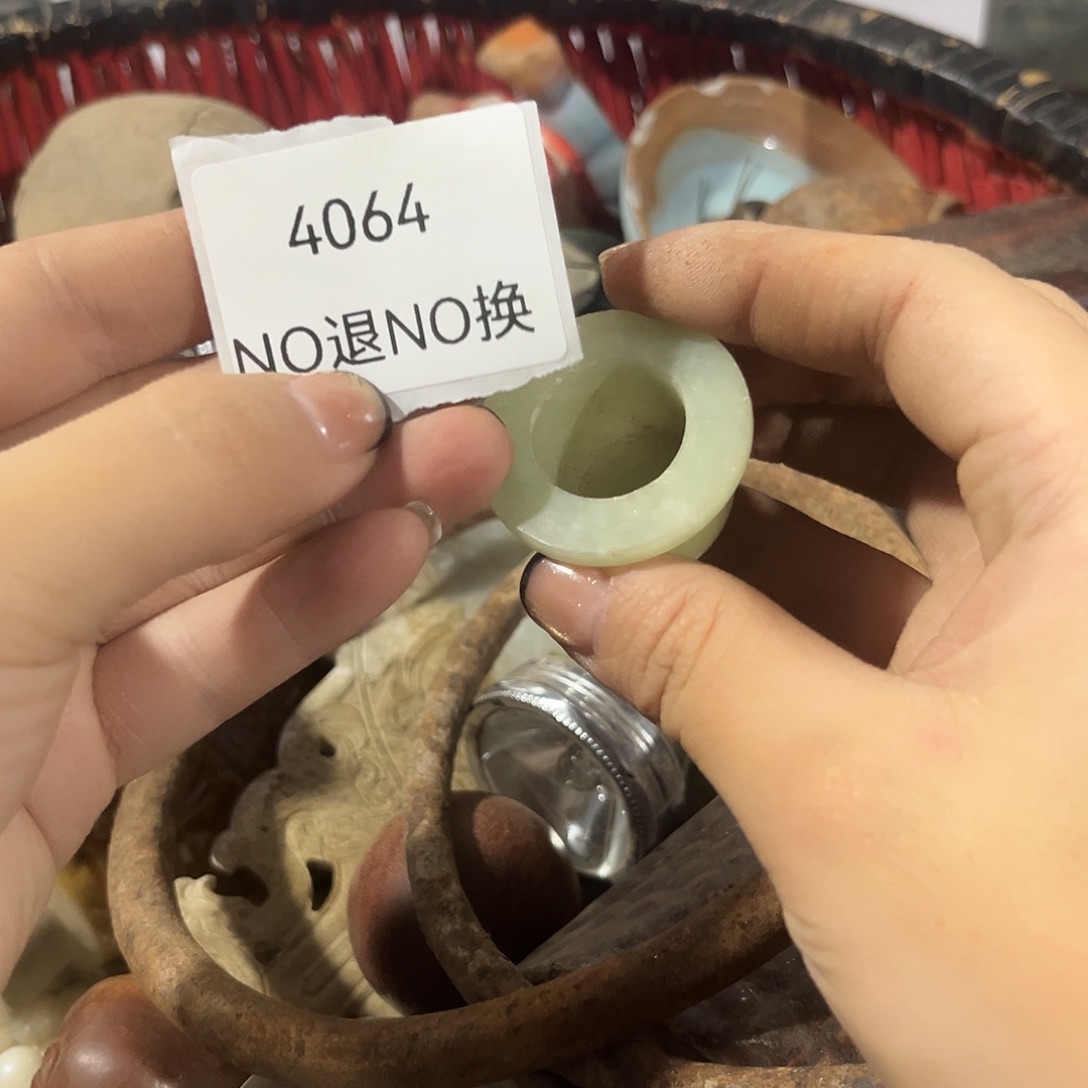 险***峰瓷片4064号工艺品