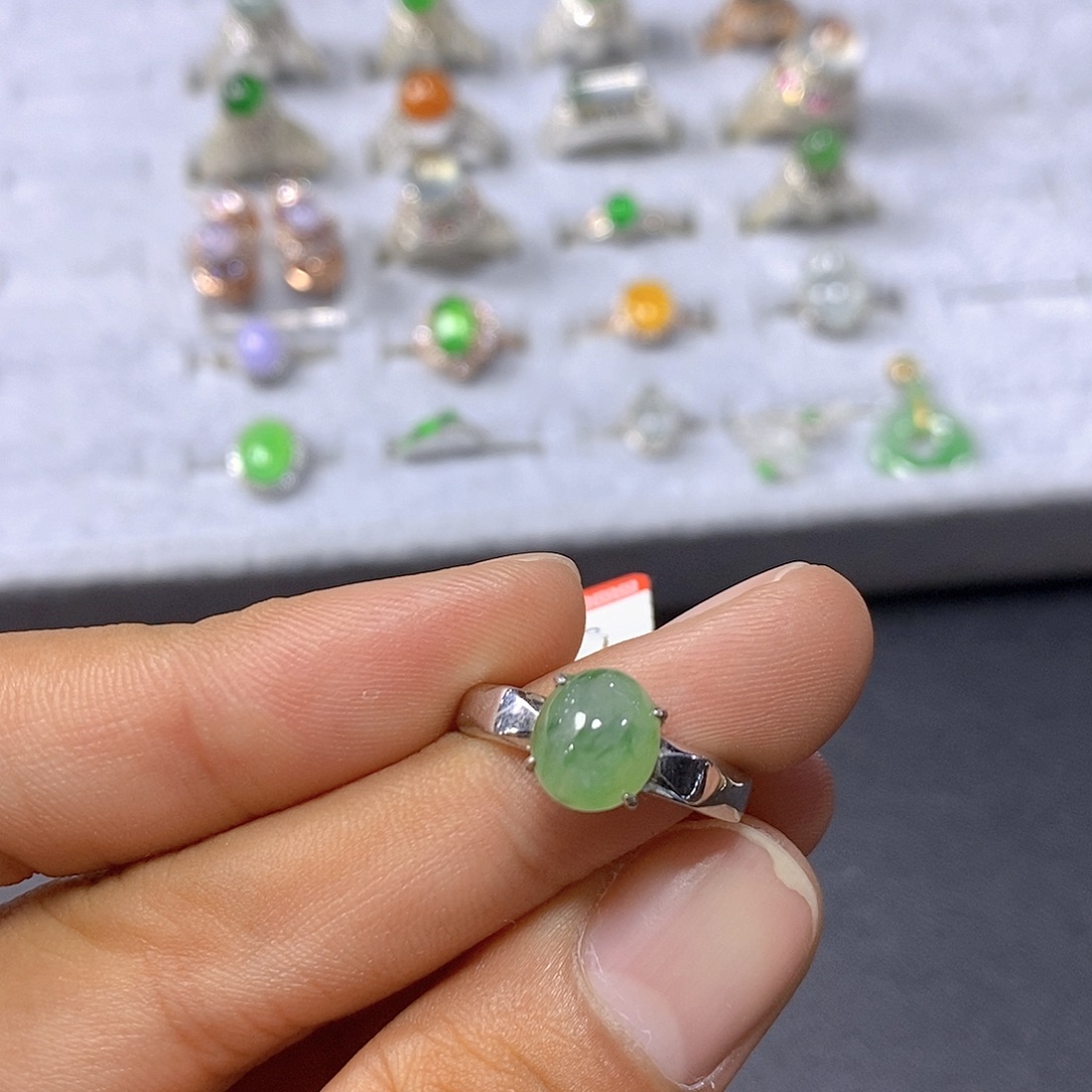 翡翠戒指银S925镶嵌4号