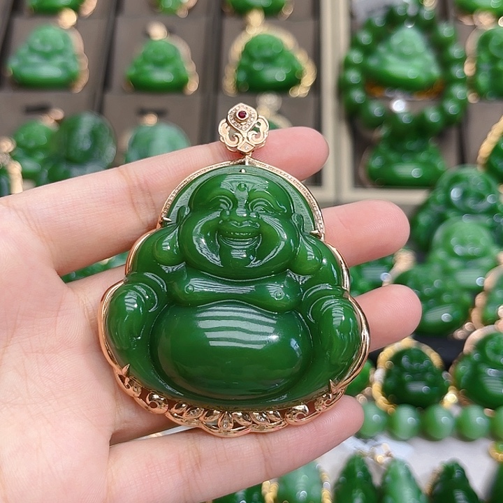和田玉（碧玉）18K金镶嵌颈饰