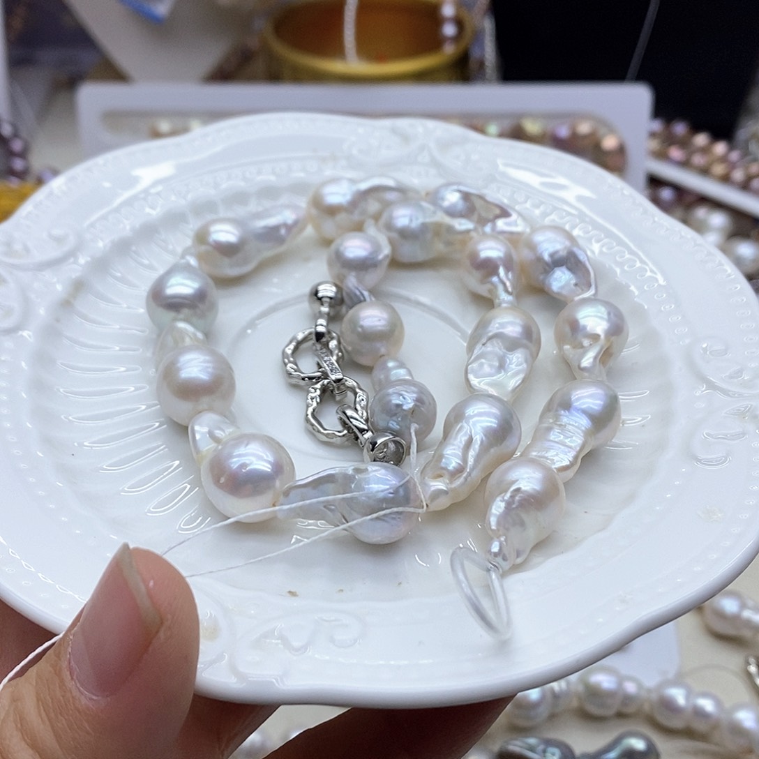 颈饰合金淡水珍珠