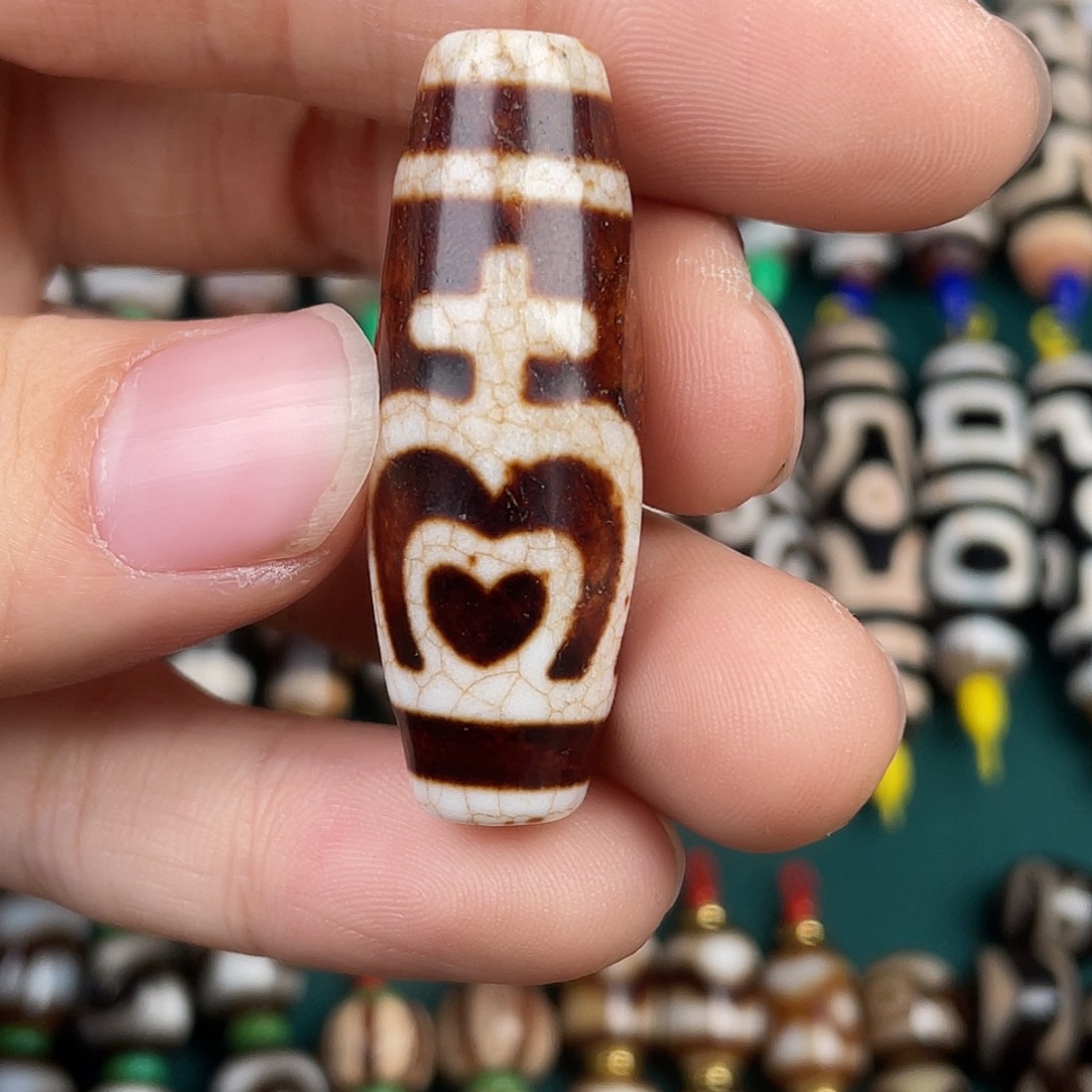 玛瑙/玉髓裸珠宝瓶