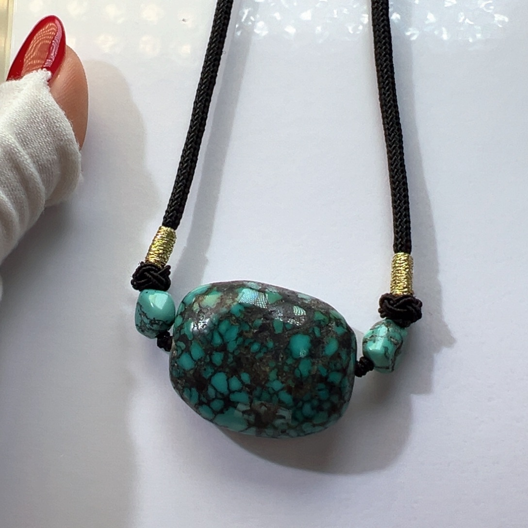 绿松石未镶嵌挂件