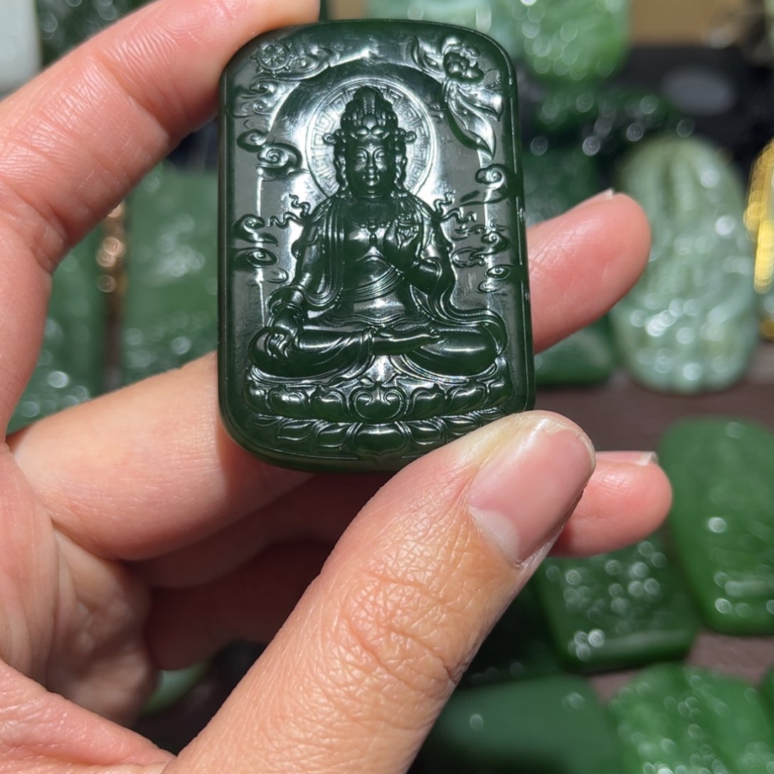 和田玉挂件未镶嵌