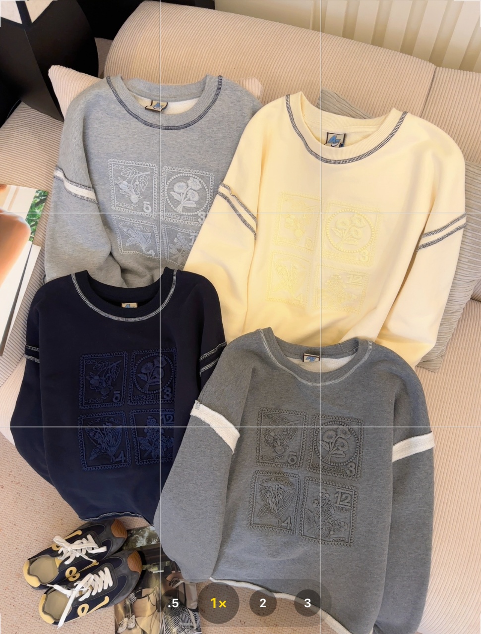 0187【冬季新款】韩系百搭刺绣四宫格花朵明线宽松圆领卫衣（1013）