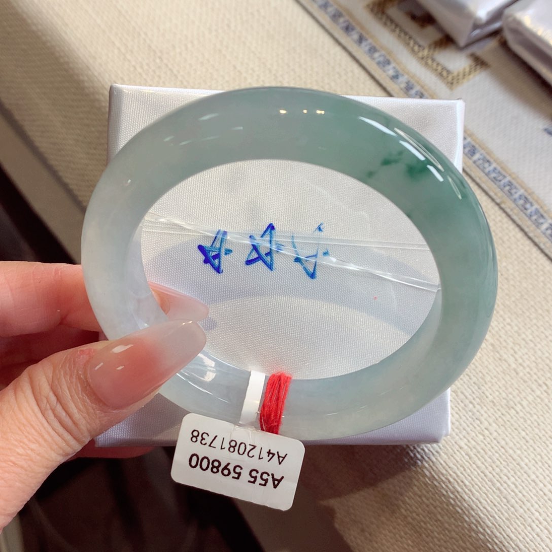 翡翠手镯未镶嵌正圈55.8（39号）89