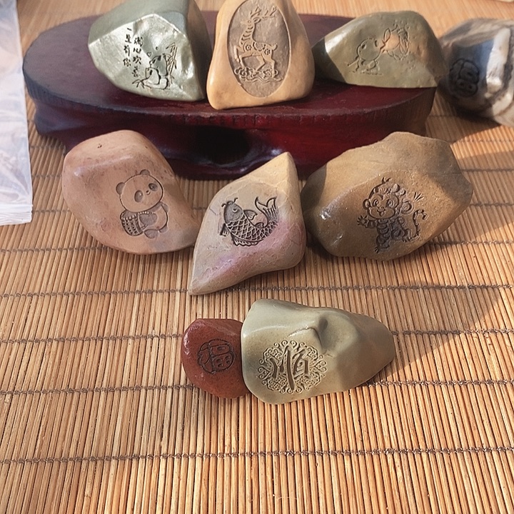 清***子原石雕刻工艺品手把摆件