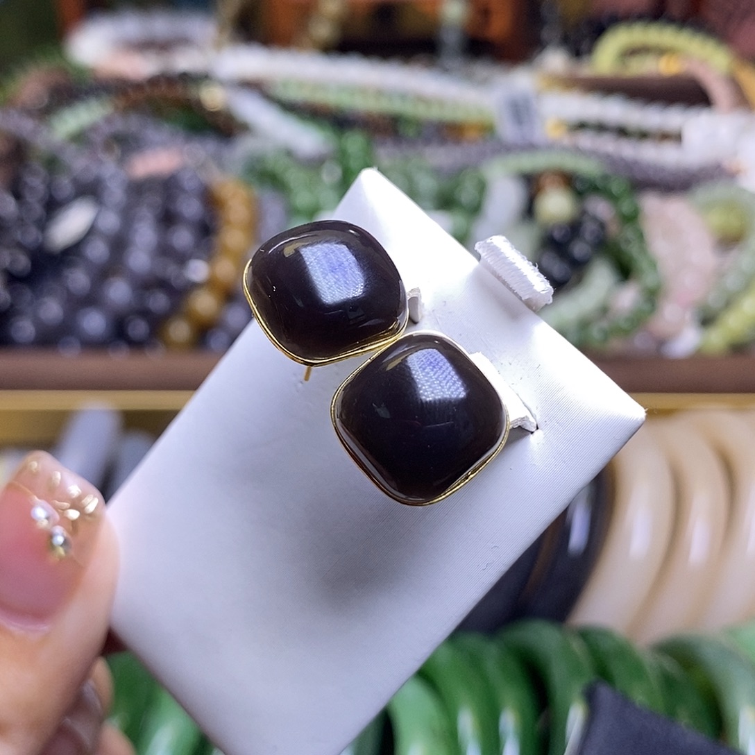 和田玉未镶嵌颈饰浓烟紫帝紫金镶耳钉方糖