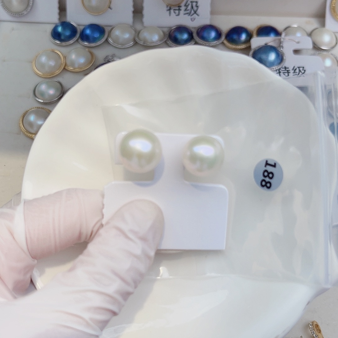 银S925镶嵌拼合珍珠（马贝珠）颈饰