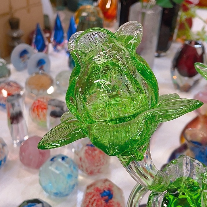 琉璃高度45厘米夜光绿玫瑰