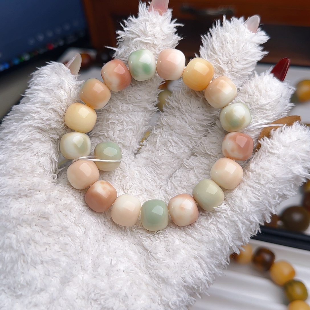 菩提根/象牙果手串卡13水磨飘花