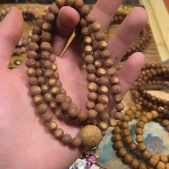 一***一大叶紫檀（黑酸枝木类）