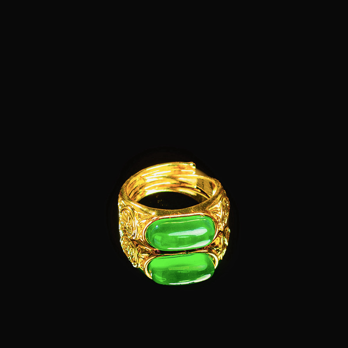 ｛云南会展甄选王会长专属｝ct15精美时尚绿色 马鞍戒指