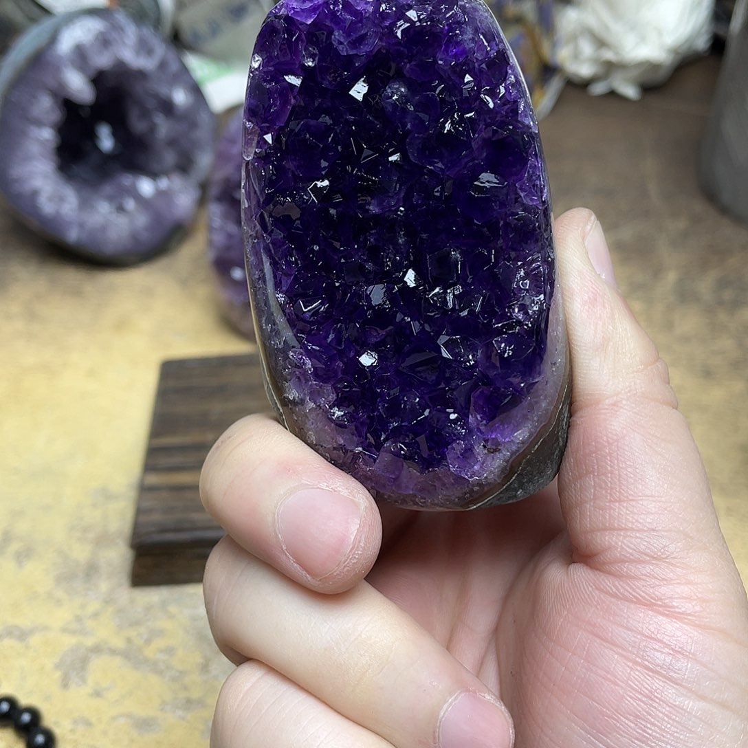 未镶嵌大型摆件（非配饰）紫晶