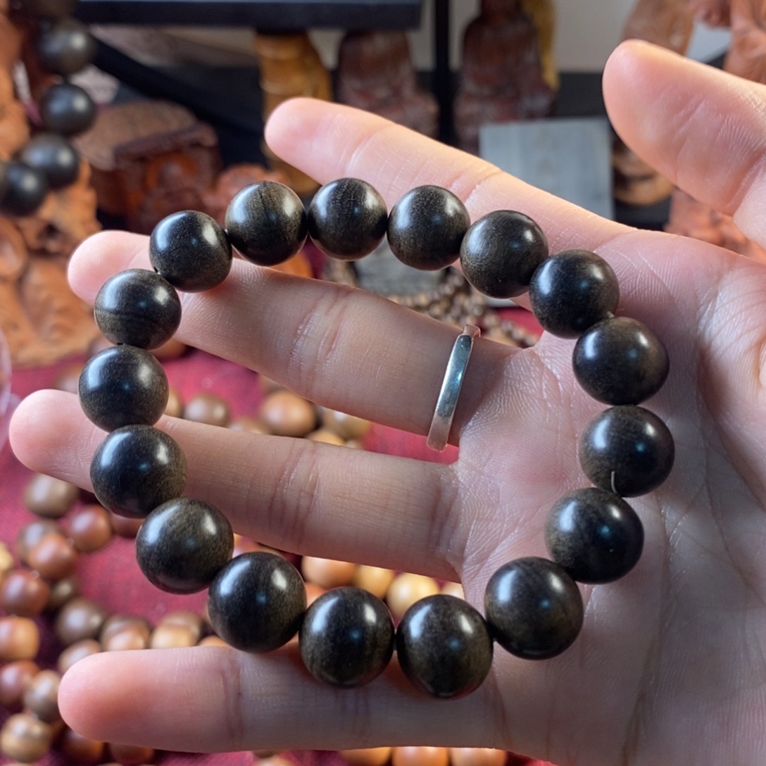 帅***头檀香木手串/手链老山檀奶香阴沉圆珠12