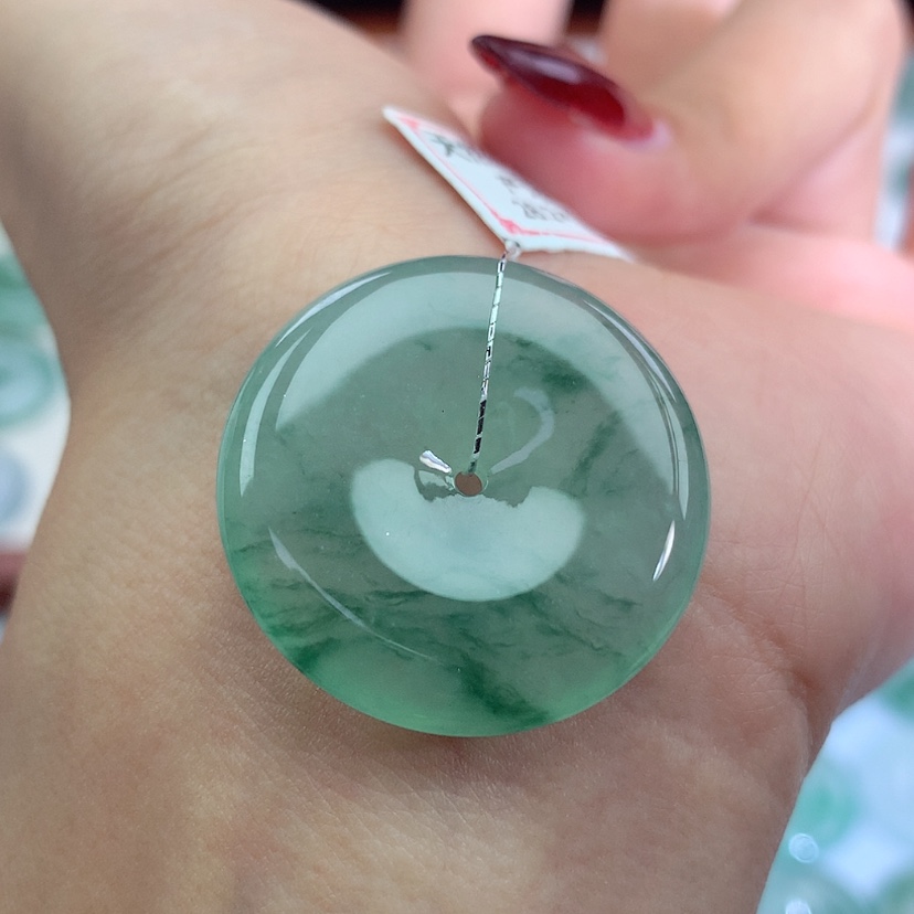 【闪购商品】翡翠吊坠(不含链)未镶嵌