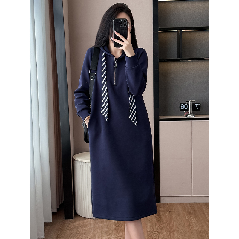 秋冬季新款大码宽松显瘦休闲过膝时尚卫衣连帽连衣裙中长款女洋气