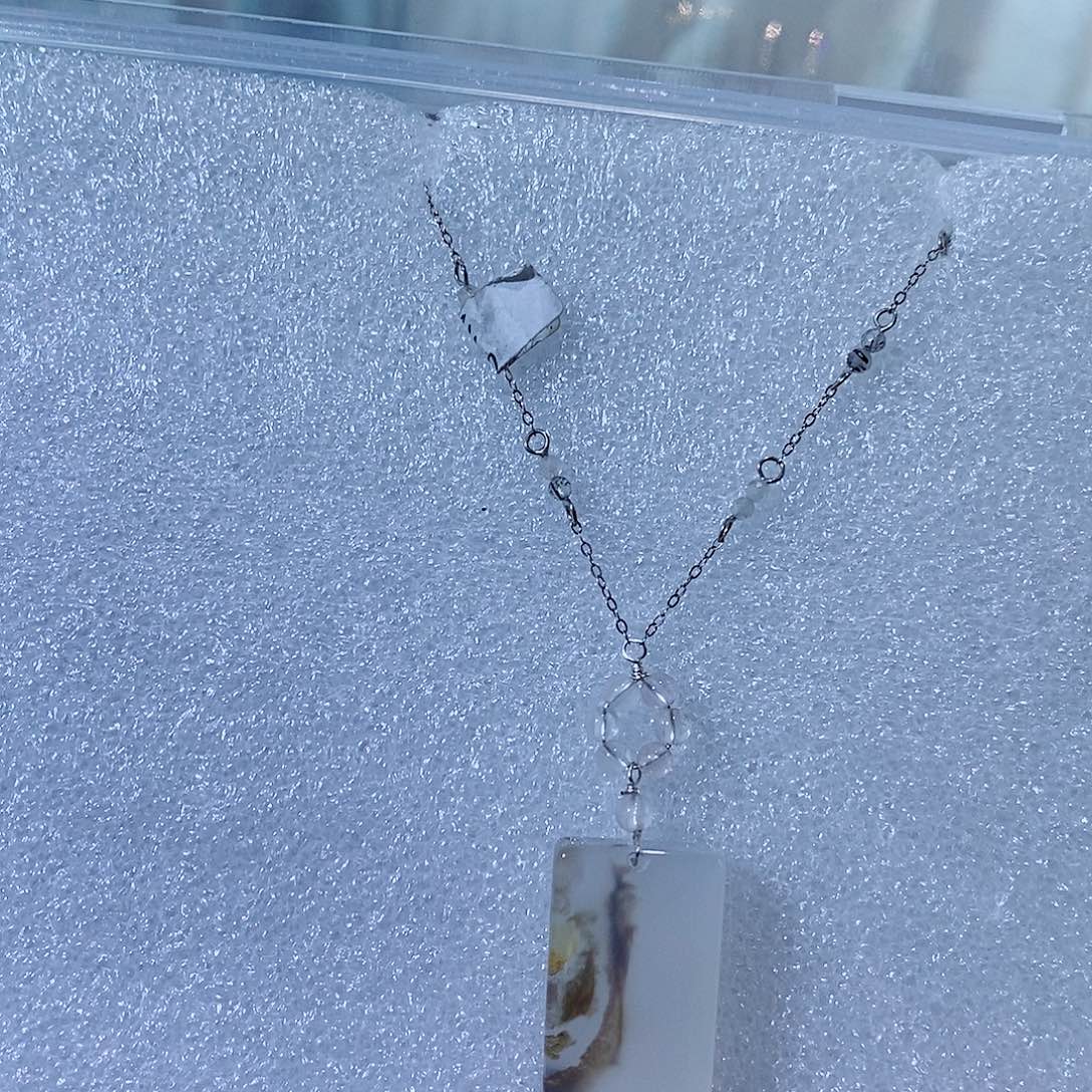 银S925镶嵌淡水珍珠耳饰