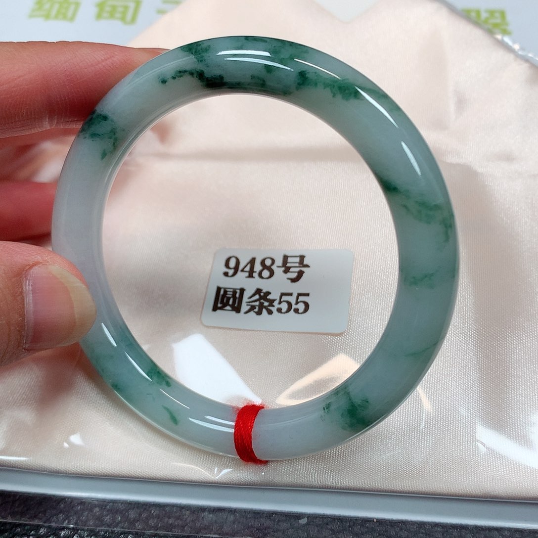 【闪购商品】未镶嵌手镯翡翠948号