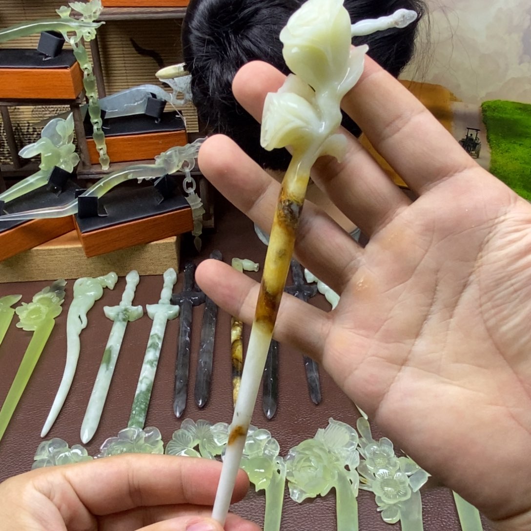 未镶嵌蛇纹石玉发饰