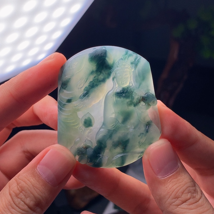 未镶嵌定制翡翠敬牌子