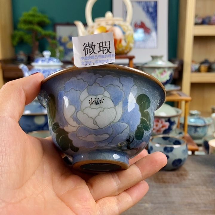 瓷片手工制作工艺精湛等特点为