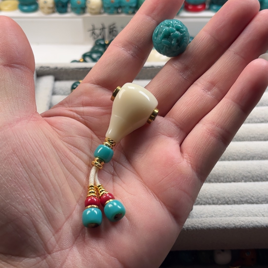 黄***街颈饰琉璃琉璃配饰18