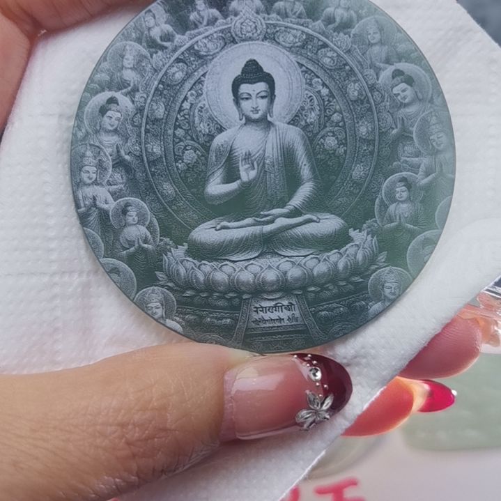 翡翠颈饰未镶嵌天然的A货翡翠多样性发货