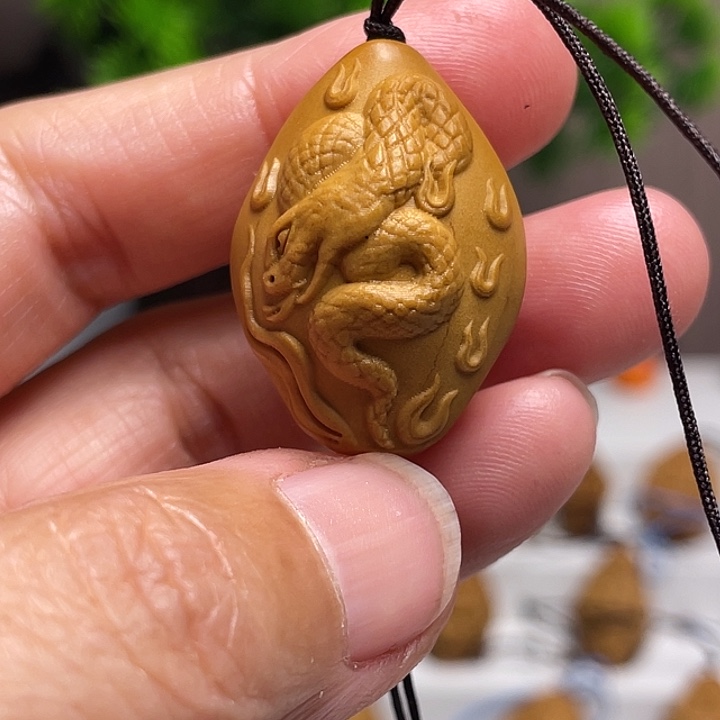 橄榄核吊坠橄榄核