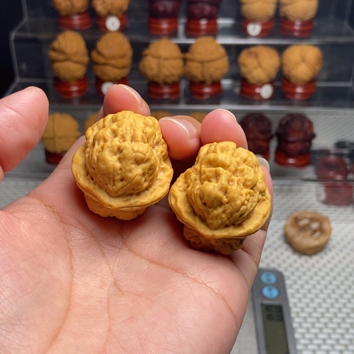 文玩核桃把件血麒麟20