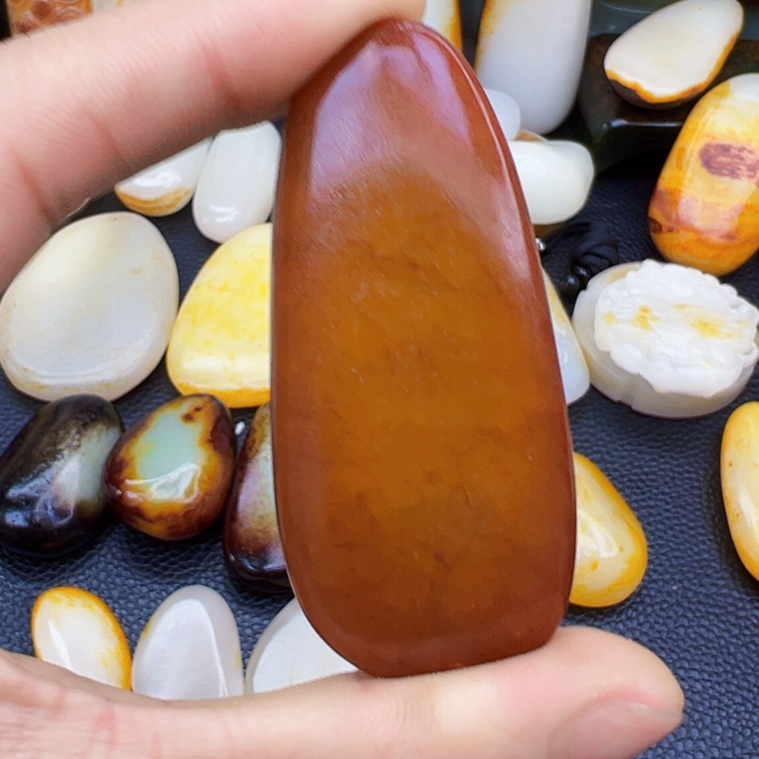 和田玉挂件未镶嵌