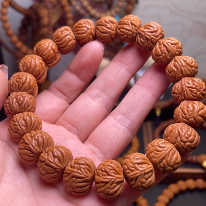 桃核吊坠龙文桃核