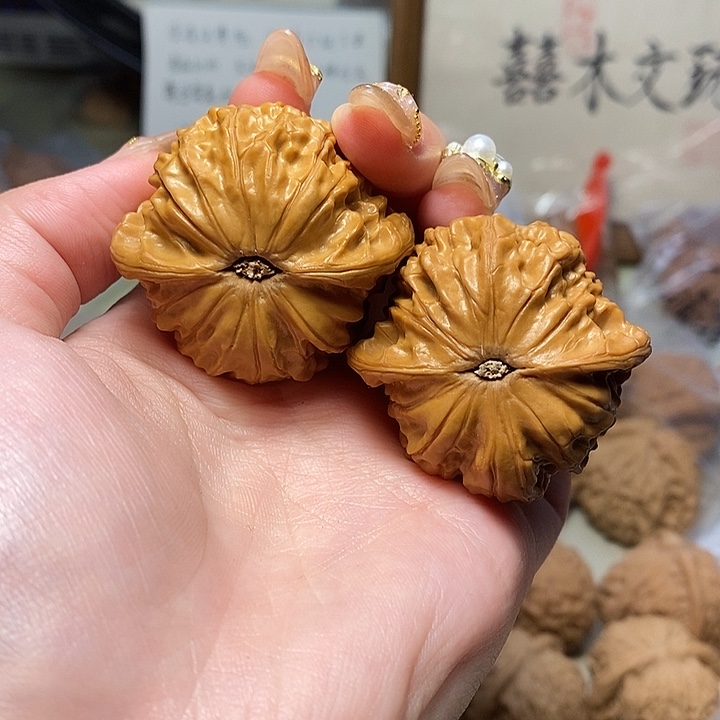 W****文玩核桃吊坠1111111111111