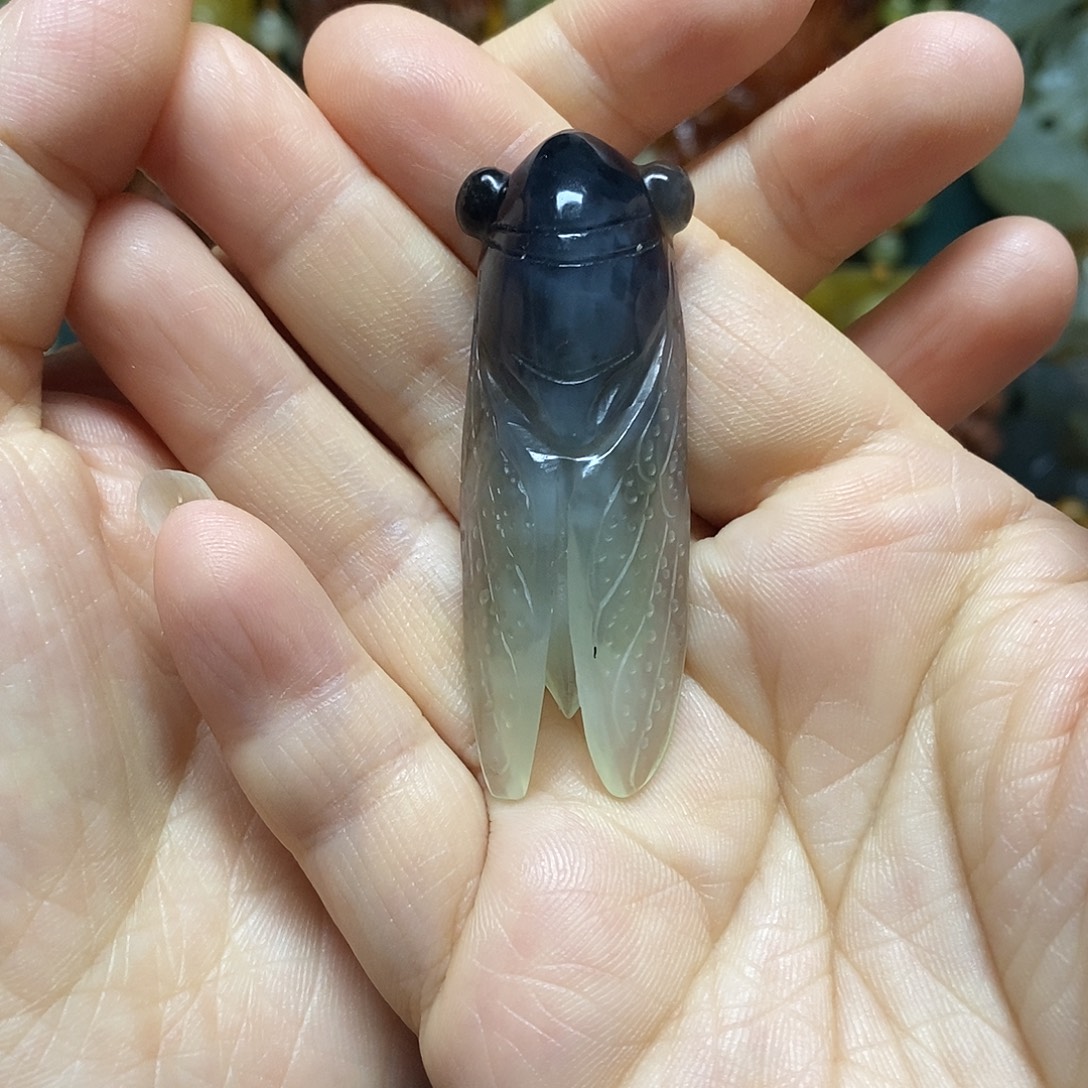 岫玉未镶嵌吊坠(赠链)