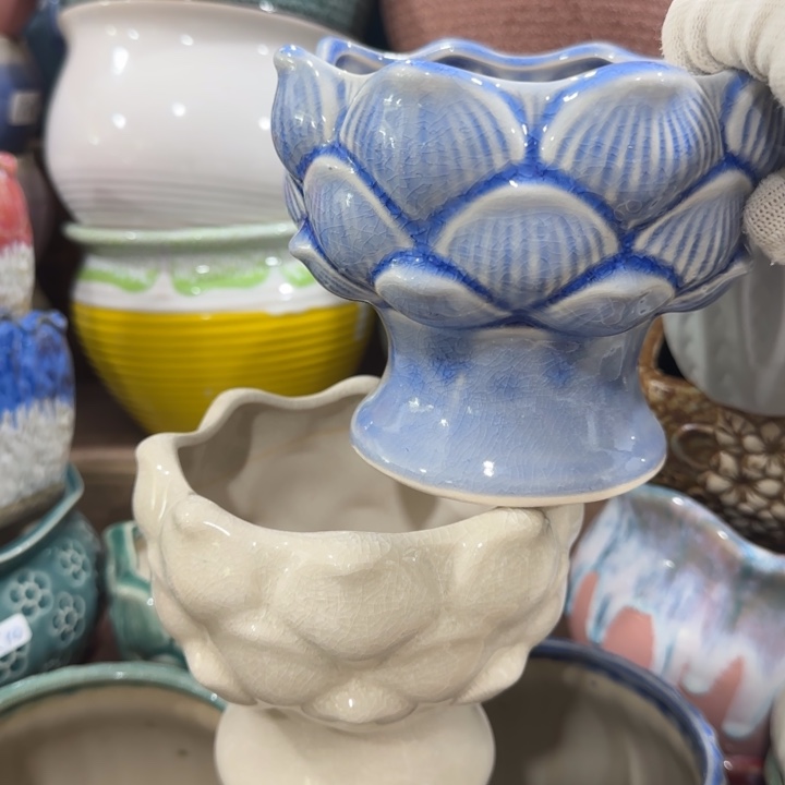 凑9块包邮，有孔，陶瓷花盆