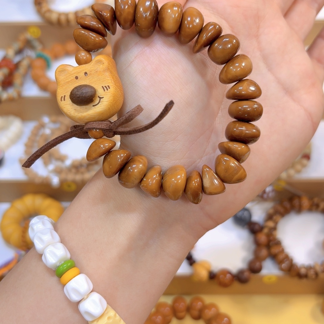 吊坠星月菩提库克随行