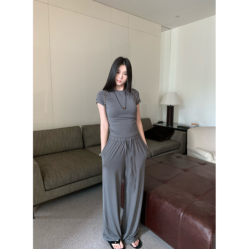 王少女的店 灰色随性慵懒风百搭短袖休闲裤女装两件套 S35773S52
