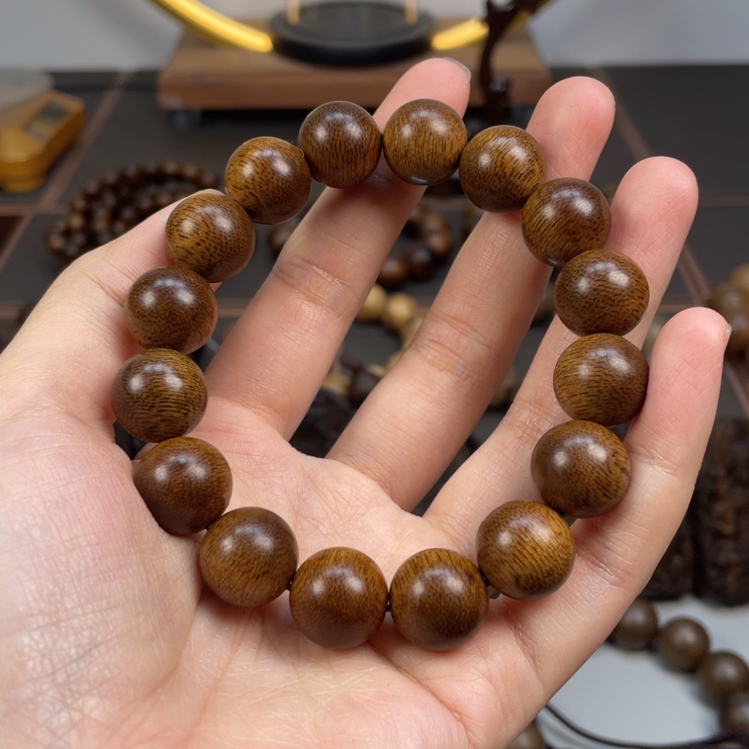 大***手沉香手串越南芽庄白棋楠