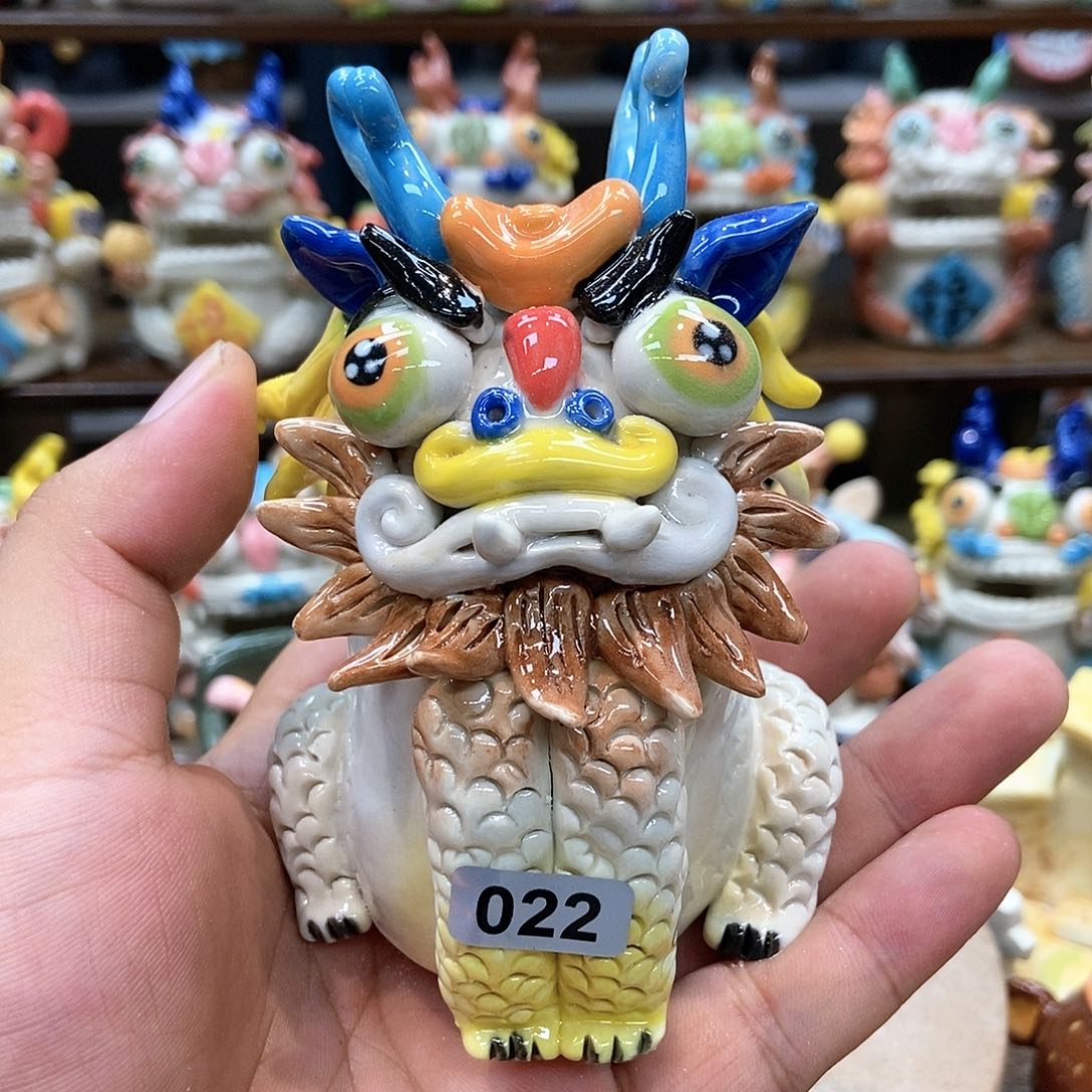 摆件直播间手工抽象陶瓷摆件022