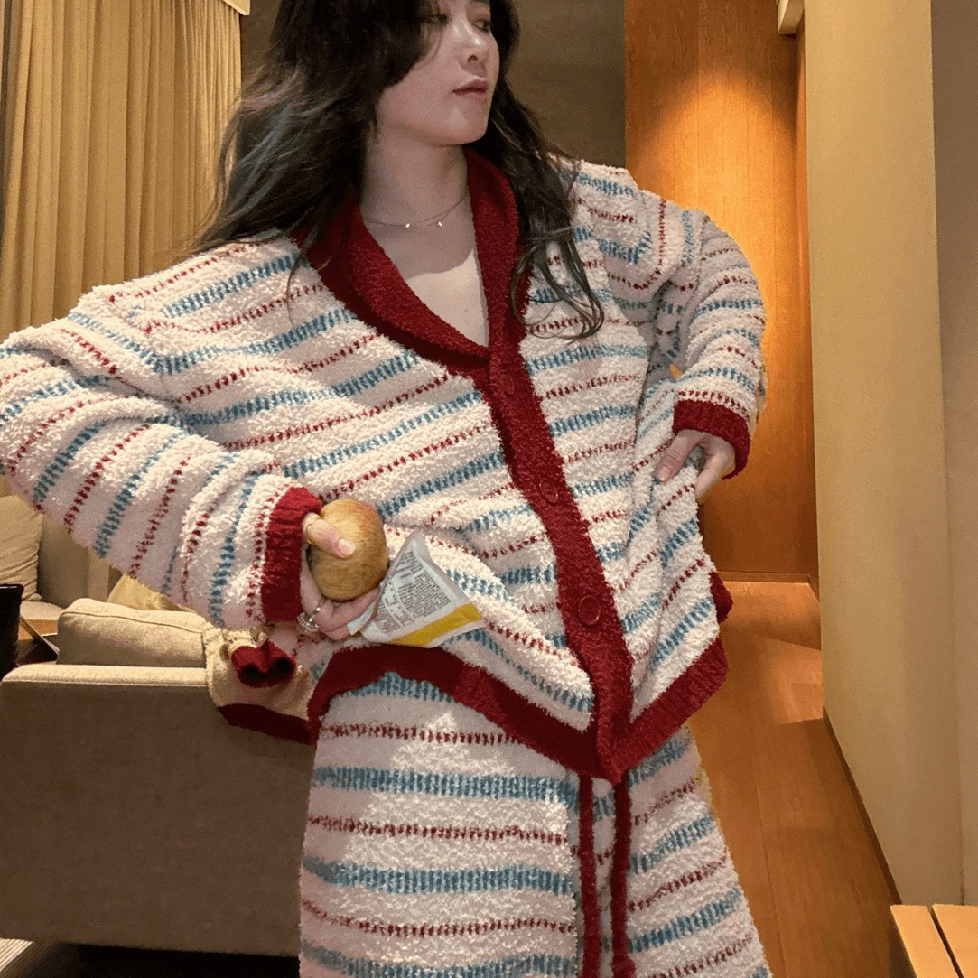 睡衣女秋冬季复古半边绒条纹红色毛衣本命年家居服套装