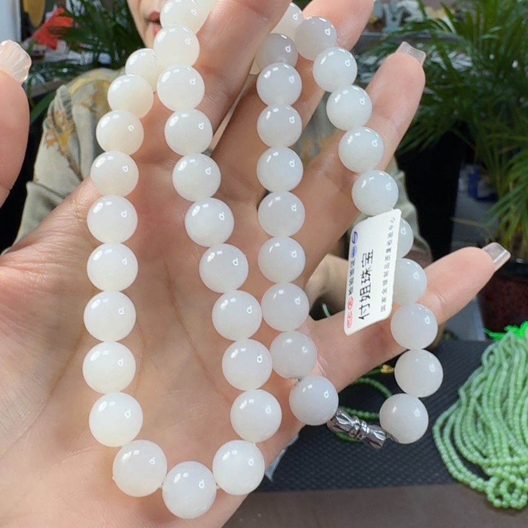 和田玉未镶嵌颈饰卡10