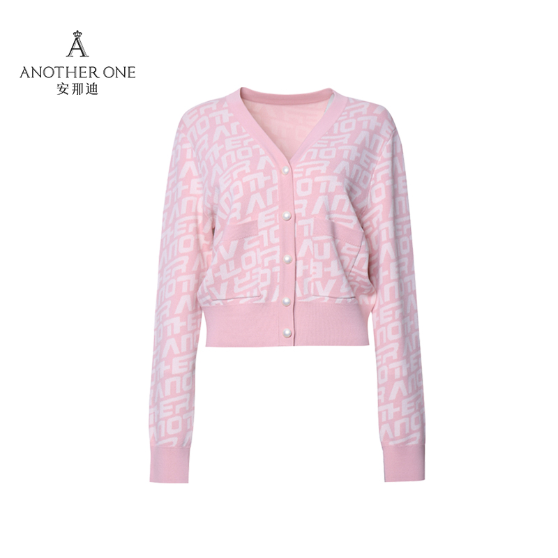 ANOTHER ONE安那迪时尚撞色粉色小香风字母提花V领针织开衫外套