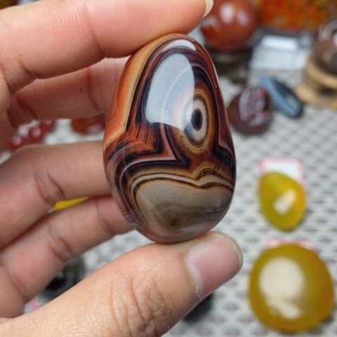 未镶嵌玛瑙/玉髓珠宝奇石幸**人