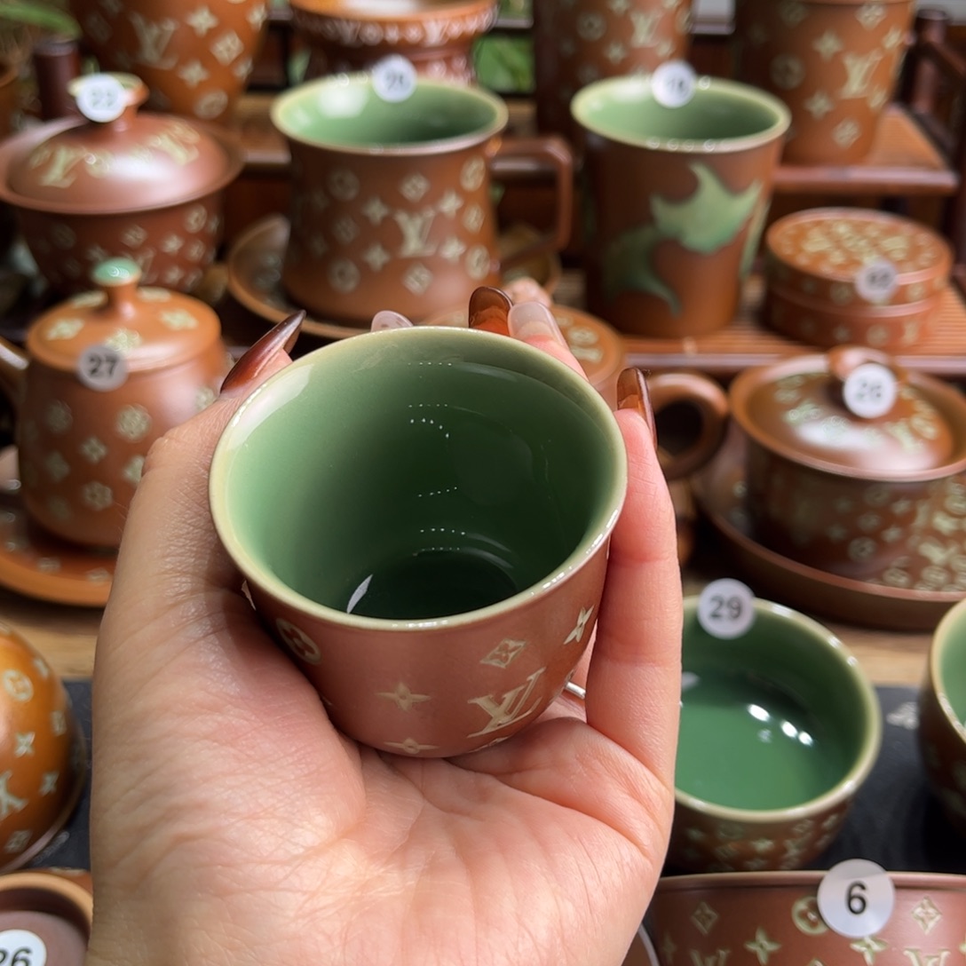 紫****草木灰老花铃铛杯