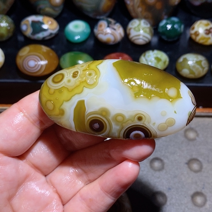 未镶嵌玛瑙/玉髓珠宝半成品24