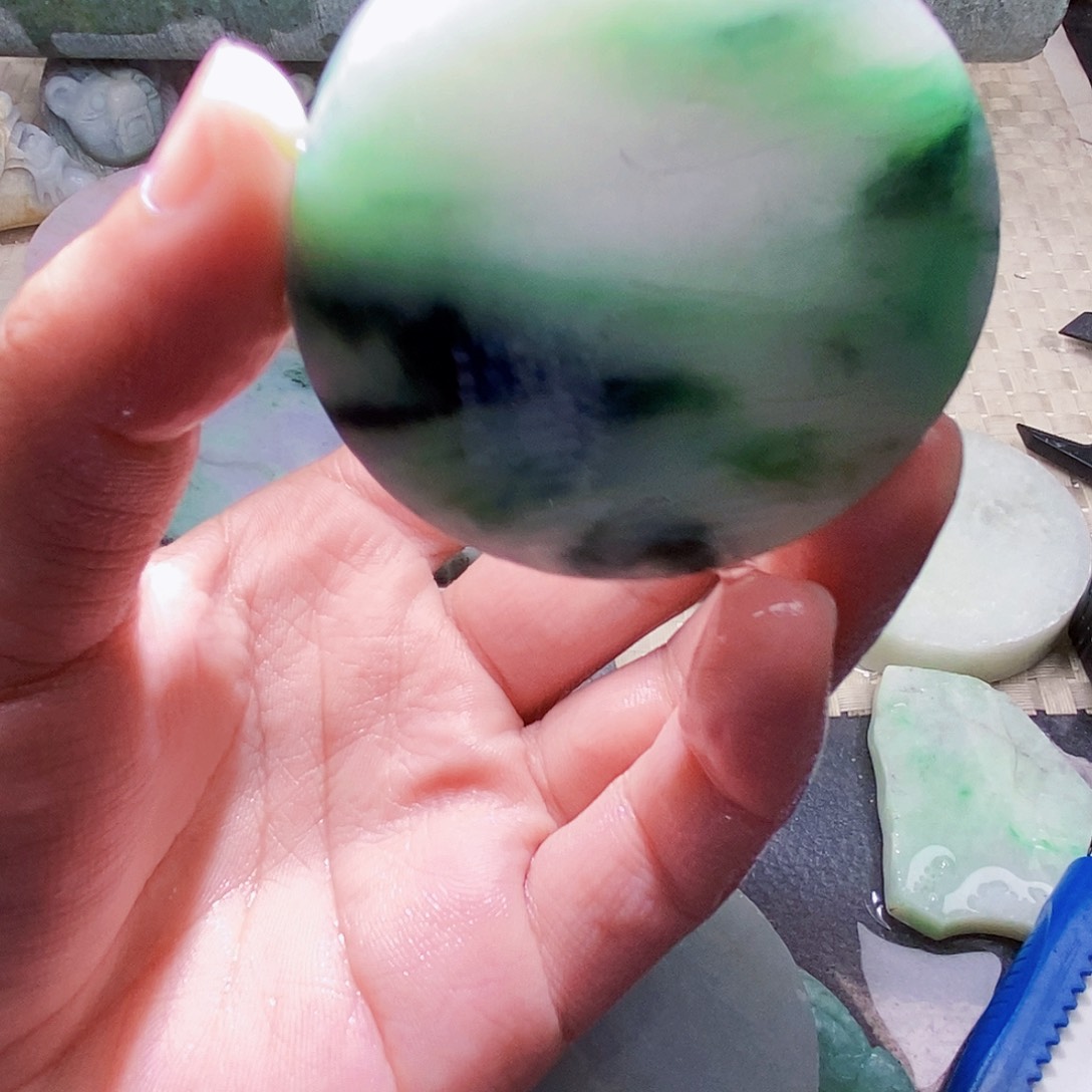 翡翠未镶嵌颈饰588