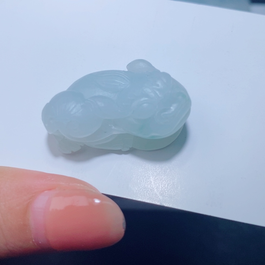 未镶嵌吊坠定制翡翠